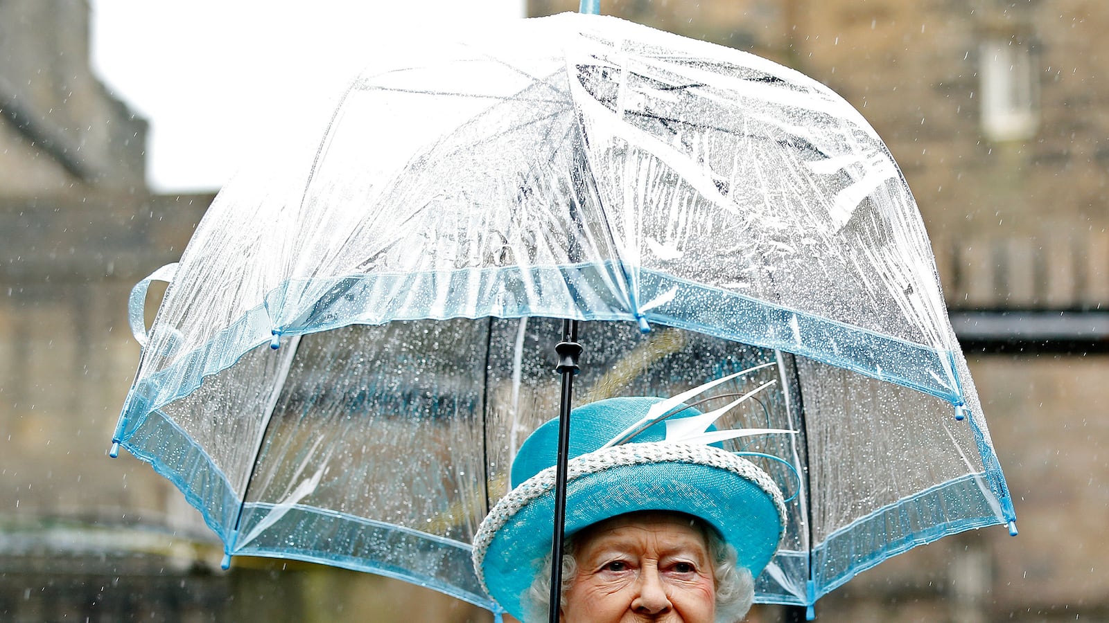 articles/2015/06/02/what-happens-when-the-queen-dies-inside-the-bridge/150601-sykes-queen-01_rcajj8