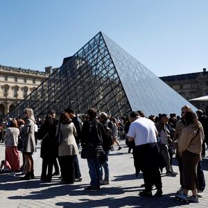 Louvre Museum