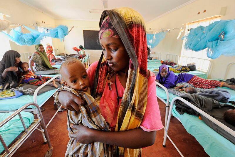 articles/2011/08/08/david-muir-reports-from-somalia-refugees-famine-and-freedom/david-muir-africa-box_ondfmo