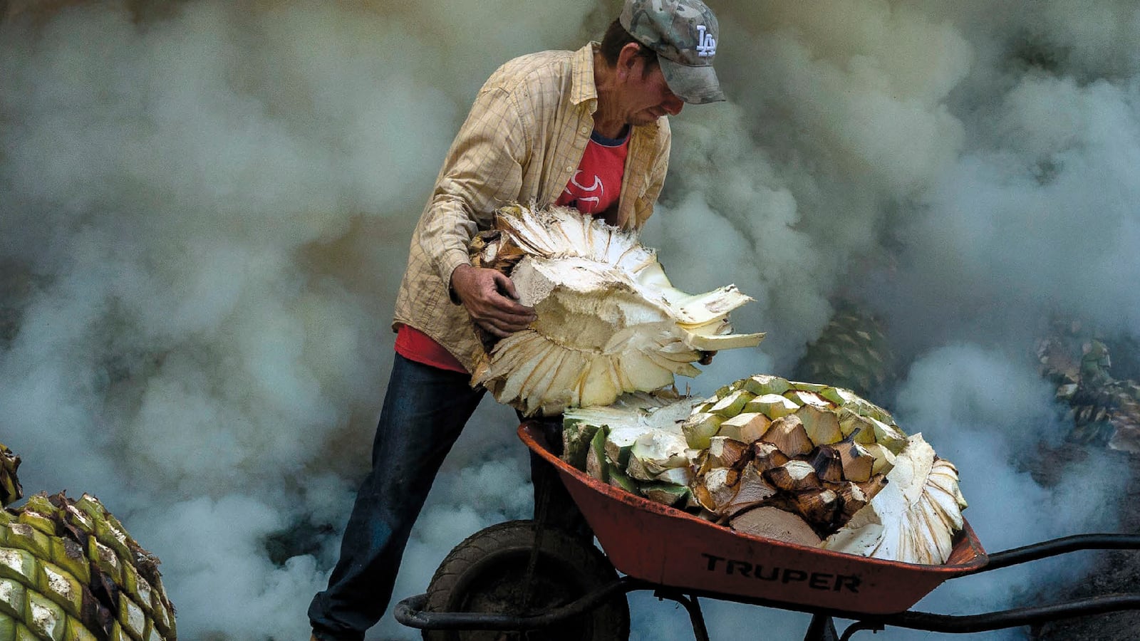 180531-finding-mezcal-tease_rfyxks