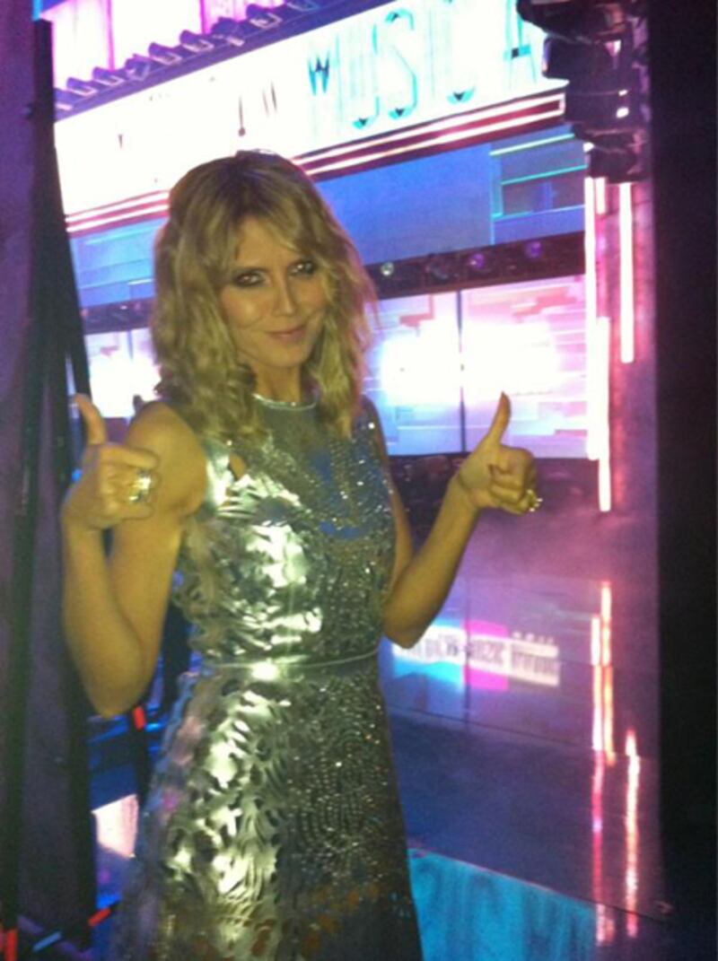 galleries/2011/11/22/celebrity-twitter-photos/twitpics-heidi-klum_an8hsf