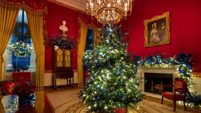 White House Christmas decor 2025