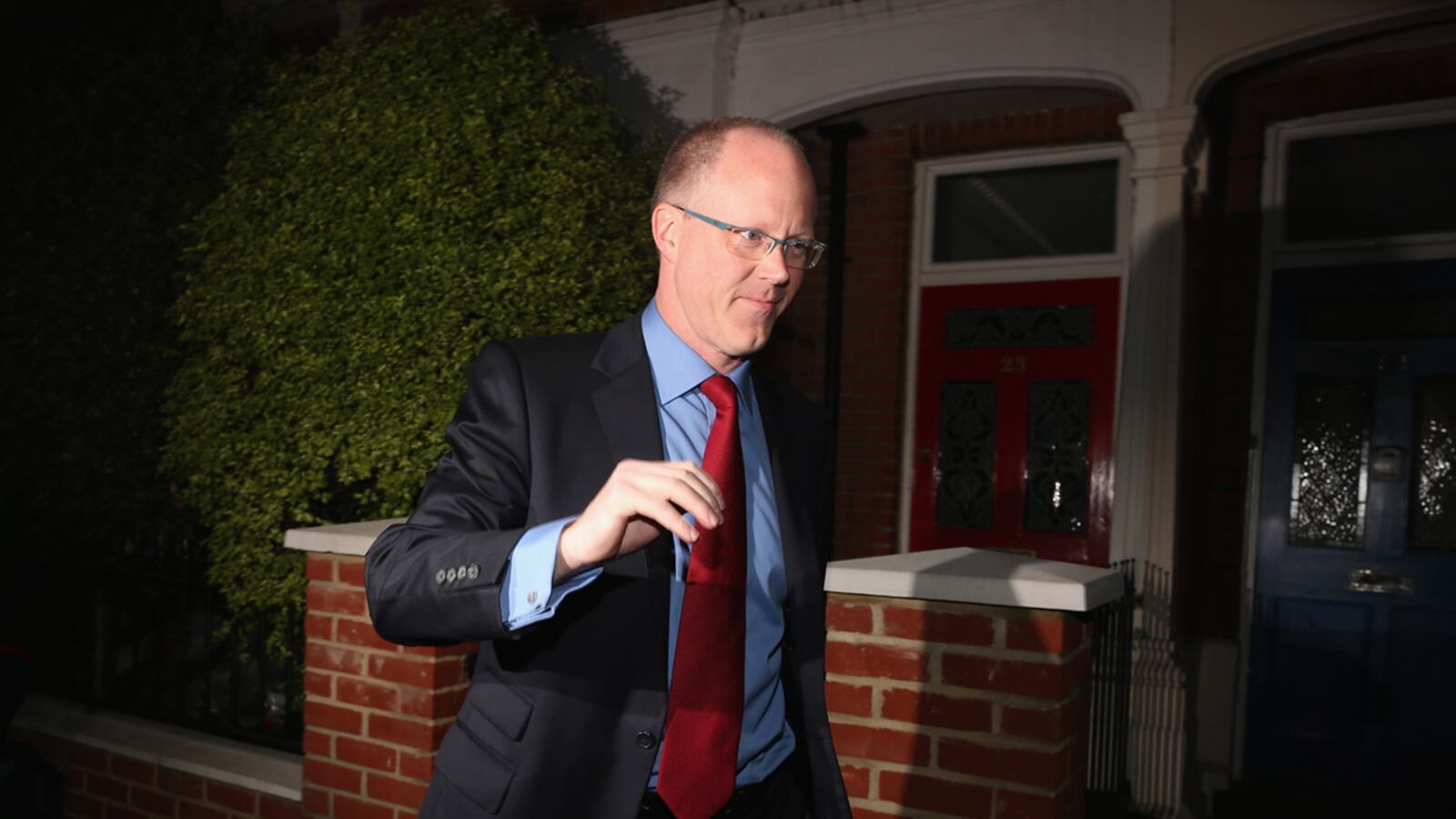 cheats/2012/11/10/bbc-director-resigns/bbc-savile-chief-cheat_d6bolr