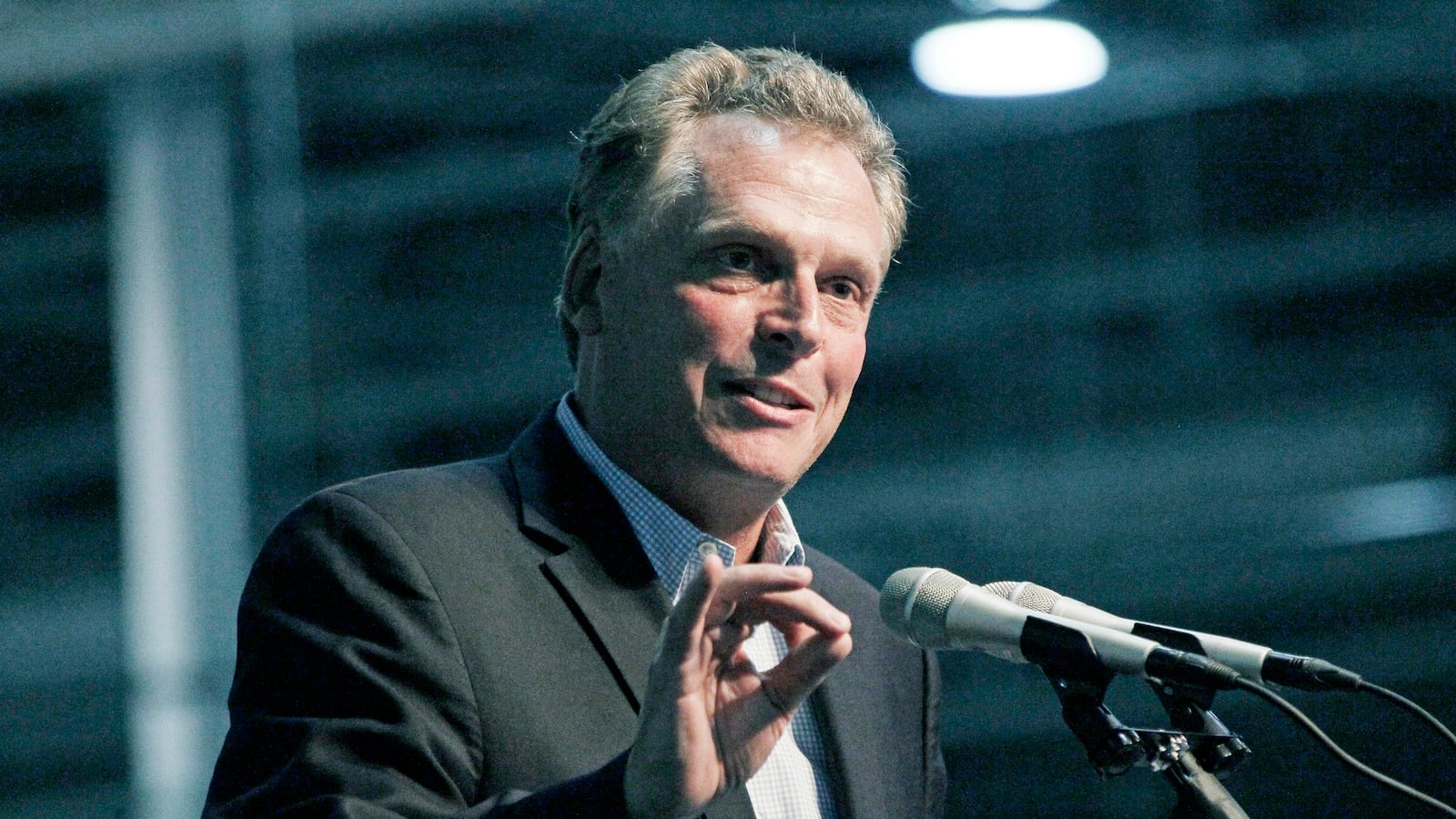 cheats/2014/01/11/mcauliffe-sworn-in-as-va-governor/130507-terry-mcauliffe-cottle-tease_gdkard