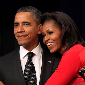 galleries/2016/03/11/sxsw-2016-s-hottest-events-the-obamas-keanu-future-and-more/160310-sxsw-obamas_i44bsx