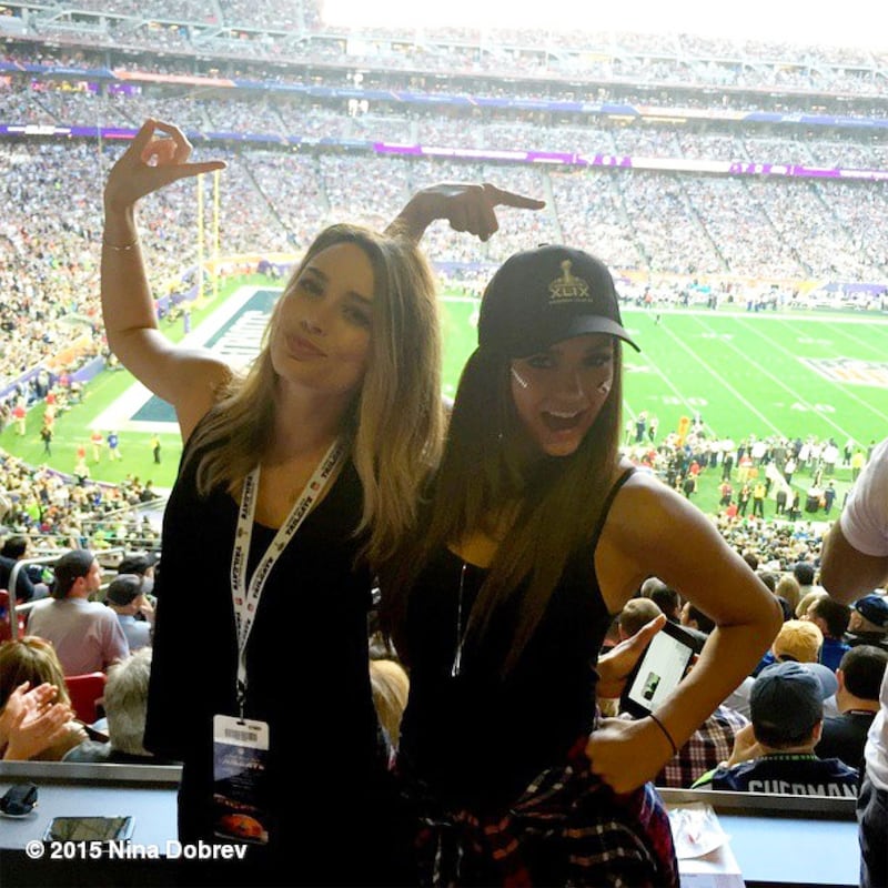 galleries/2015/02/01/celebrity-super-bowl-instagrams-gisele-bundchen-rihanna-and-more/150201-super-bowl-celeb-instagram-nina-dobrev_ncgpjk