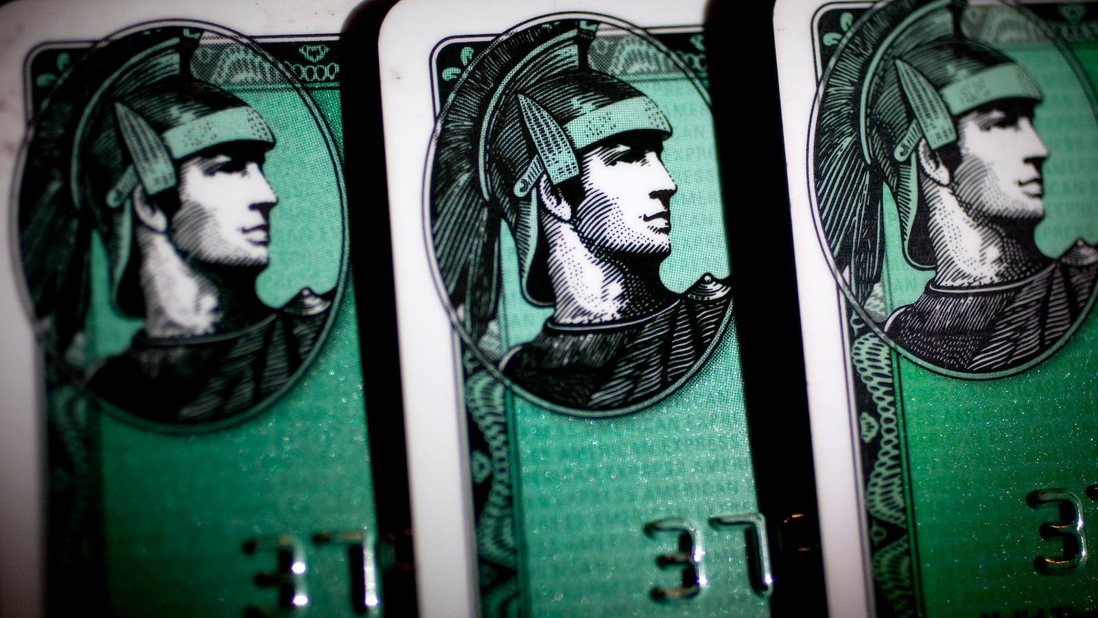 articles/2013/01/11/american-express-charges-backward-laying-off-5-400/130111-gross-amex-tease-embed_lbwnnv