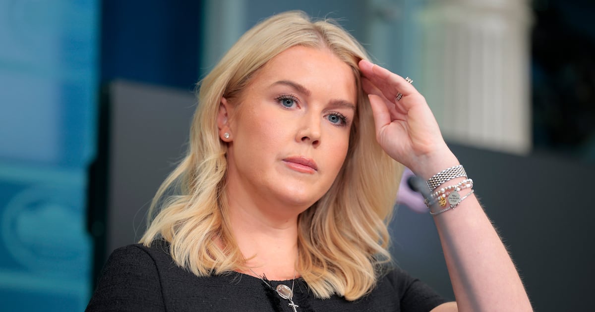 Karoline Leavitts Versuch, Fox News auf Fakten zu überprüfen ...