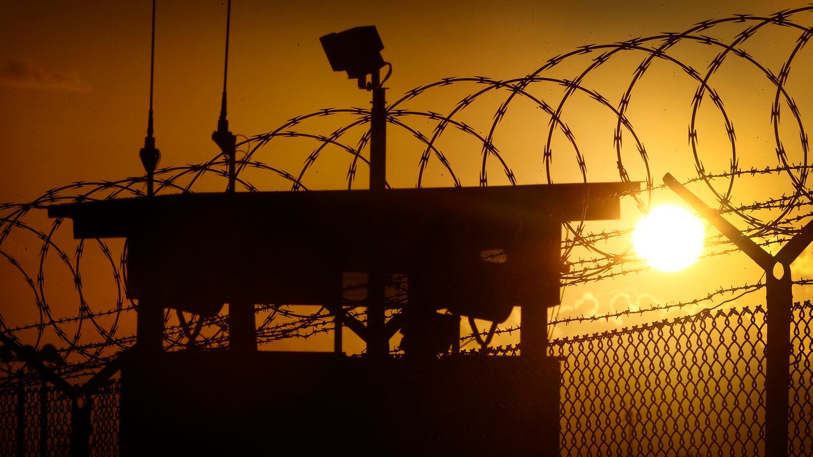 cheats/2013/12/06/gitmo-inmates-released-to-algeria/131206-detainees-algeria-cheat_xdiucy
