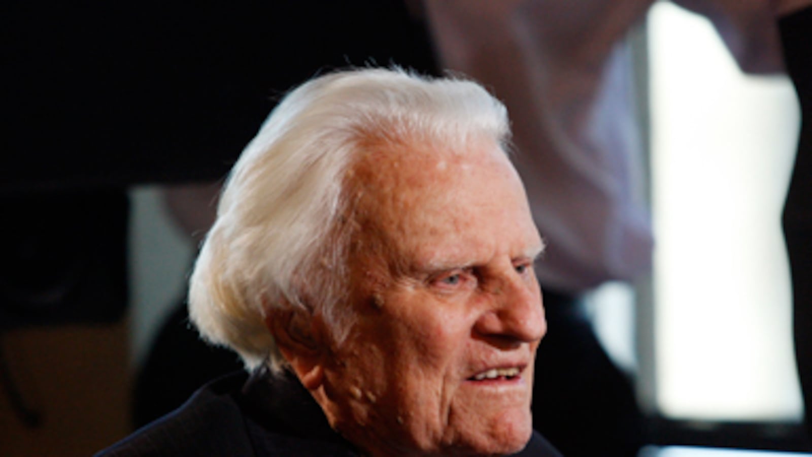 articles/2011/06/04/billy-graham-the-ill-pastors-spiritual-and-financial-integrity/ross-billy-graham_182275_dzhsz0