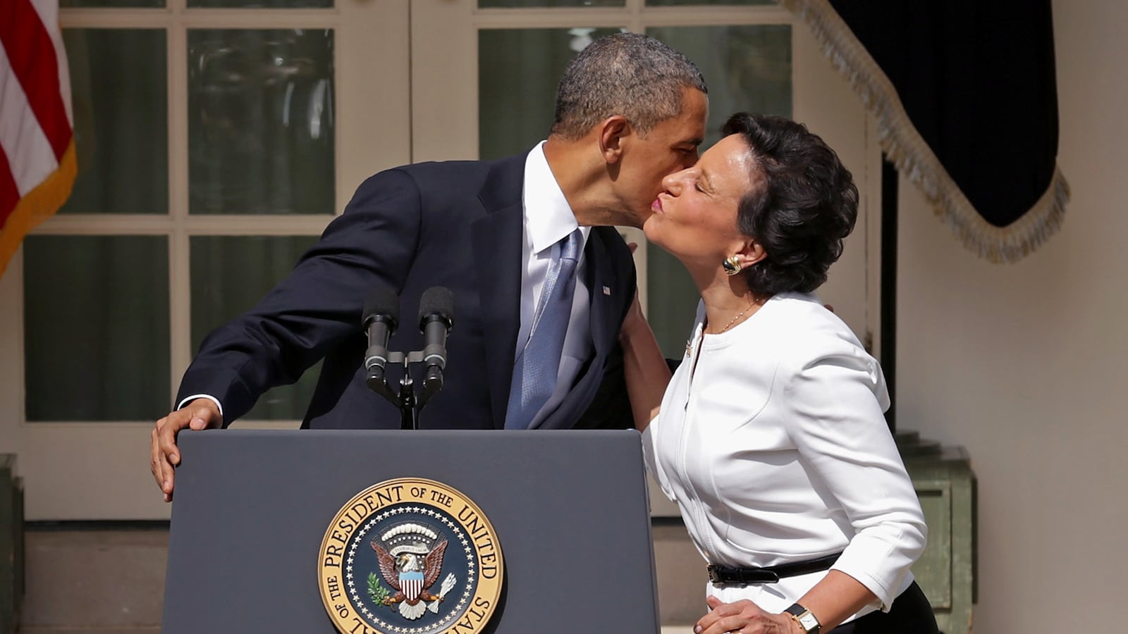 articles/2013/05/11/never-mind-the-middle-barack-obama-pays-off-his-rich-backers/130510-green-pritzker-takedown-tease_int8ss