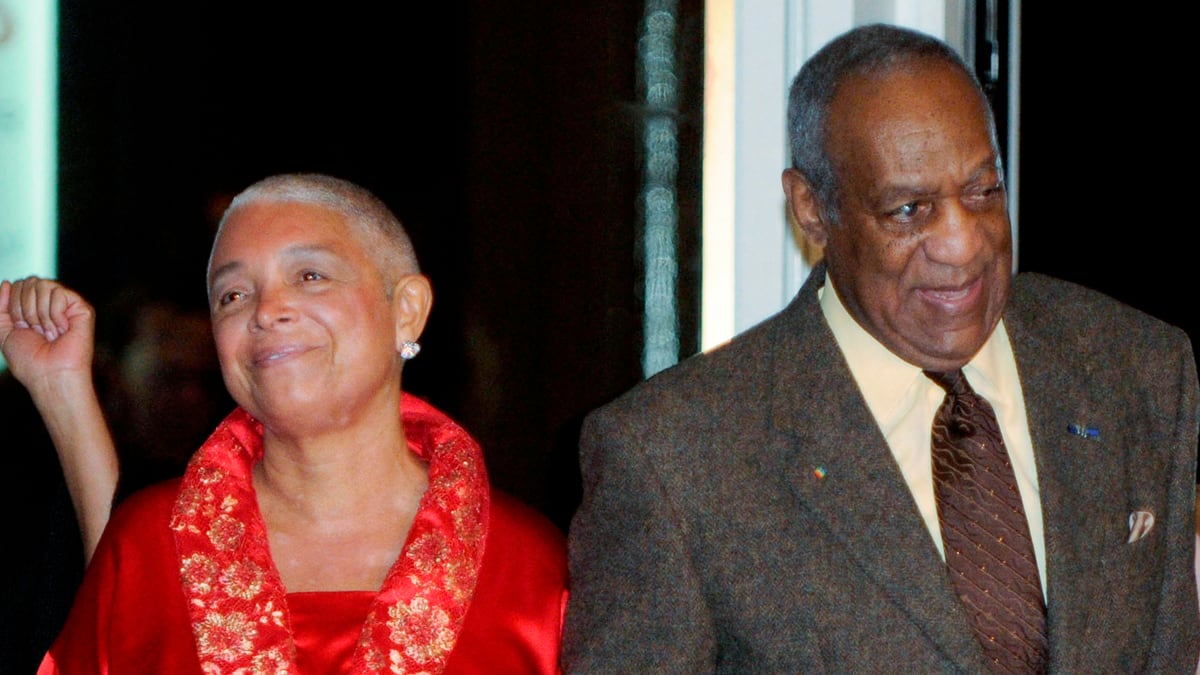 cheats/2016/03/09/cosby-s-wife-i-never-read-deposition/160309-camille-cosby-cheat_hqd98y