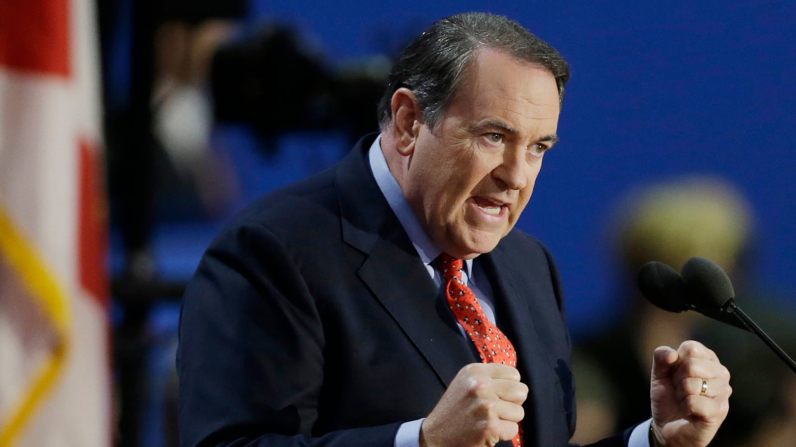 articles/2012/08/30/why-mike-huckabee-vouced-for-mitt-s-mormonism/huckabee-romney-rnc-kurtz_viykrg