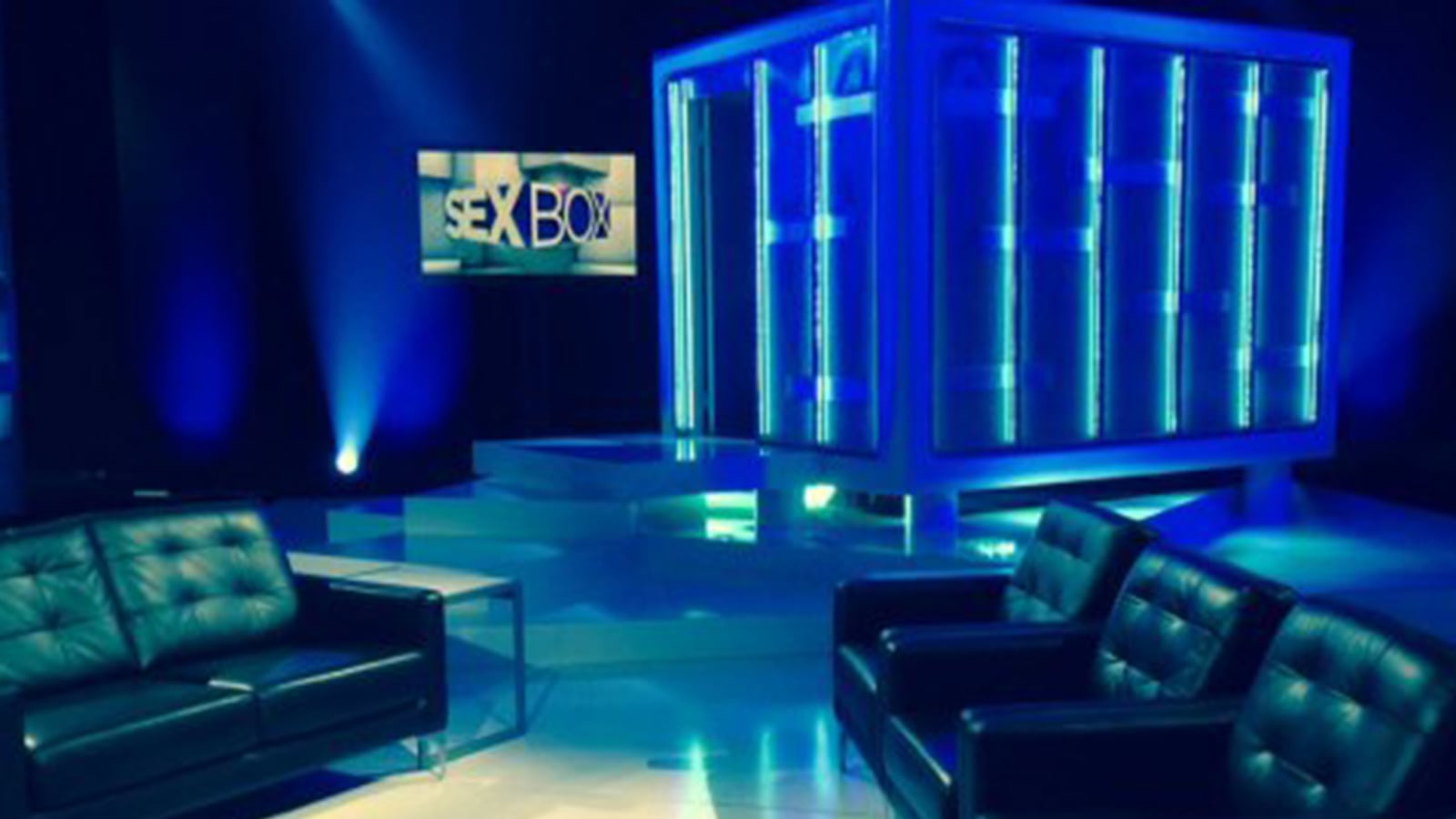 articles/2014/08/21/sex-box-a-reality-tv-show-where-couples-have-sex-in-a-box-and-discuss-it-is-coming-to-america/140821-stern-tv_sex_box-tease_ljih5e