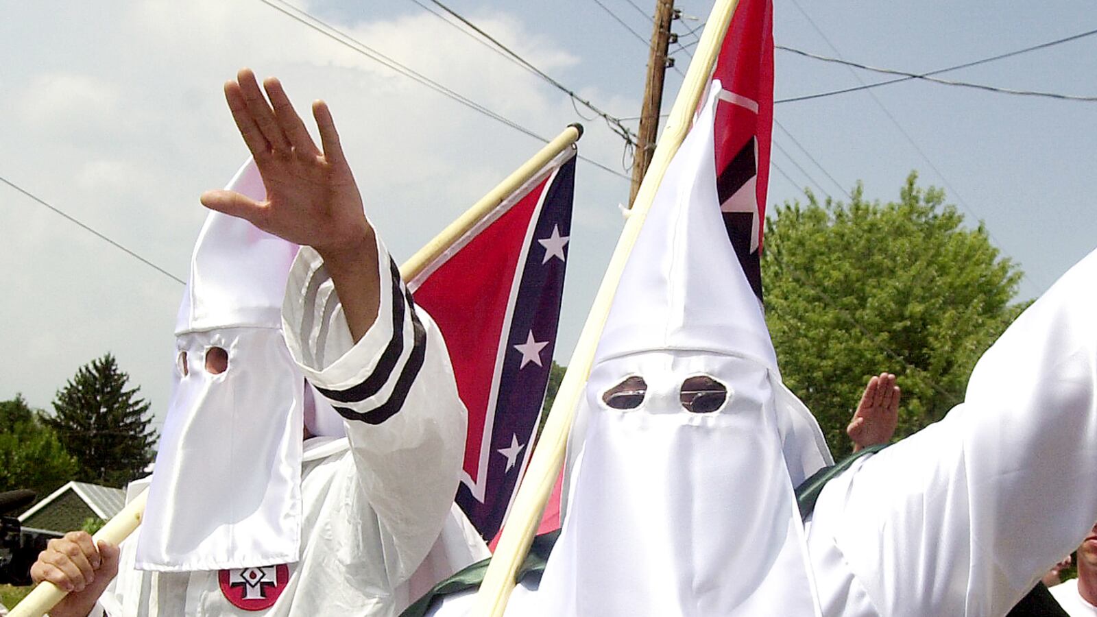 cheats/2013/10/25/man-tries-to-hire-kkk-to-hang-neighbor/131025-kkk-cheat_rfhj46