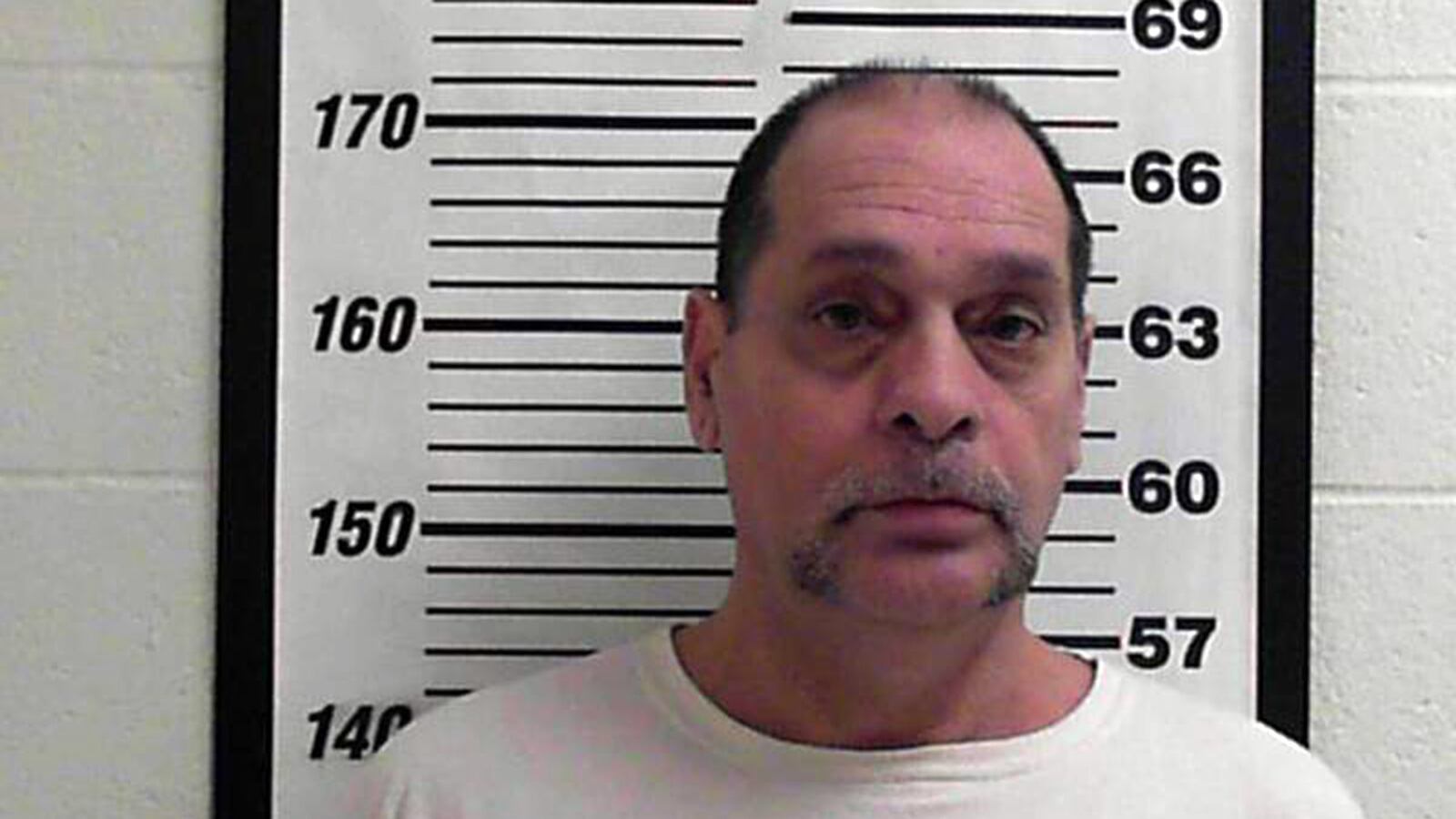 cheats/2014/11/14/vampire-trucker-had-more-victims/141114-utah-trucker-cheat_ngd1ap