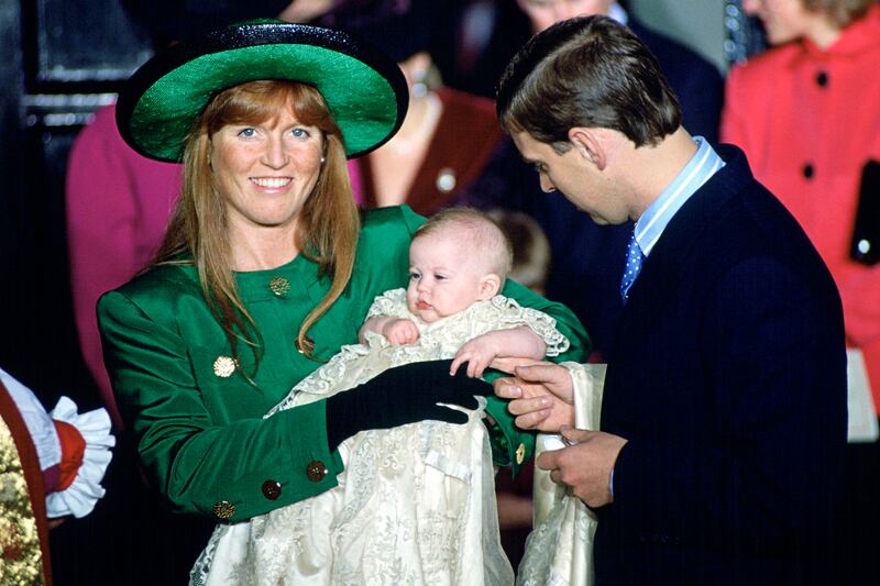 galleries/2013/10/23/prince-george-and-other-royal-christenings-photos/131022-royal-christenings-4_orlkdw
