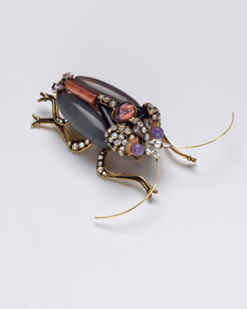 galleries/2009/09/25/madeleine-albright-read-my-pins/albright-pins-13_o5b8xm