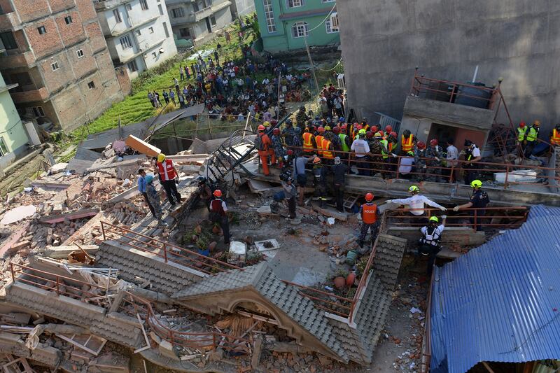 galleries/2015/05/12/second-major-quake-strikes-nepal-photos/150512-nepal-quake-05_n25as3