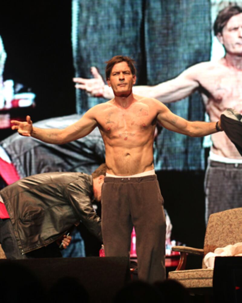 galleries/2011/05/09/famous-fans-of-viagra/viagra---sheen_jkwr04