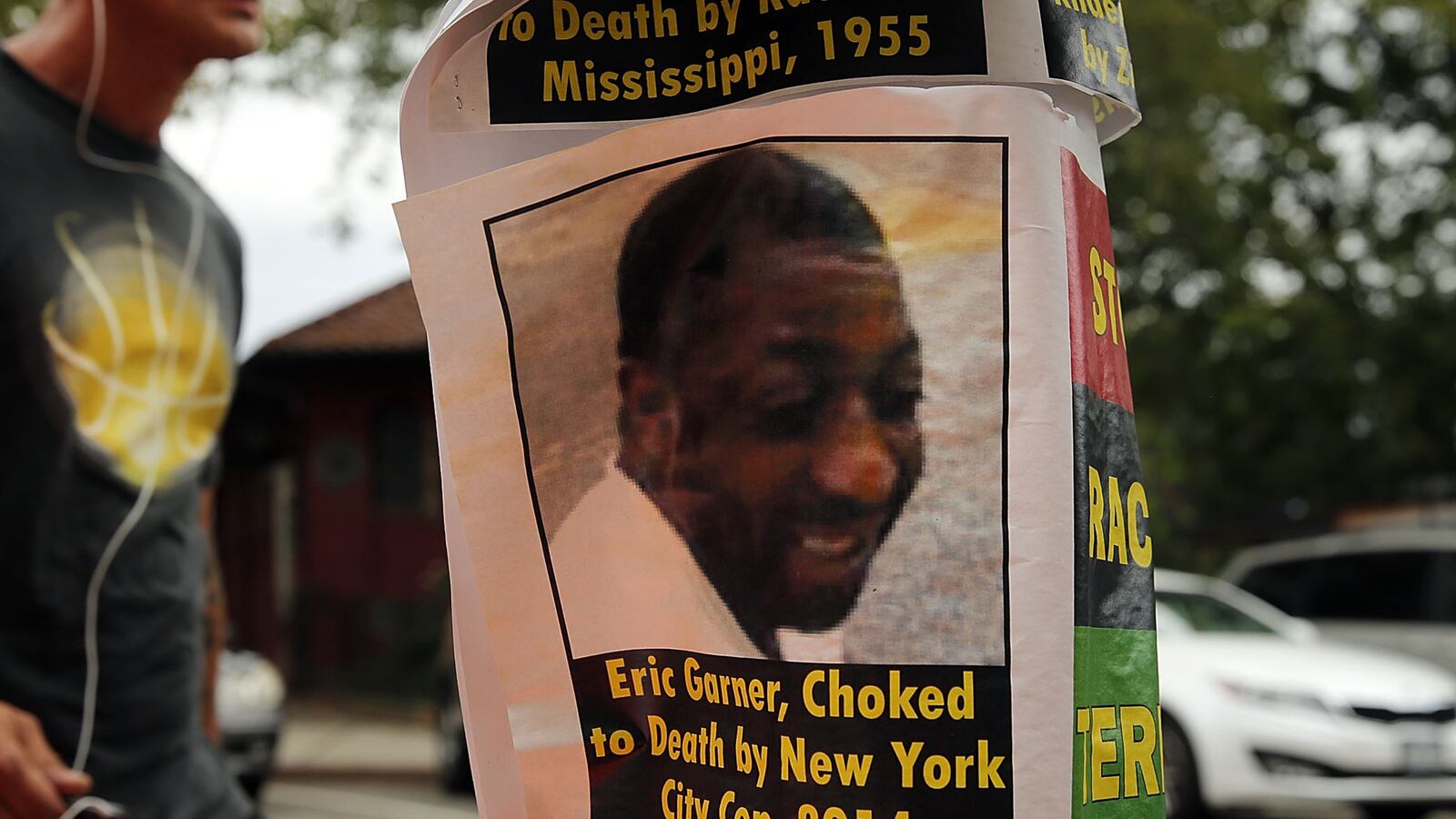 cheats/2014/12/03/no-indictment-in-eric-garner-case/141203-eric-garner-cheat_ttepmp