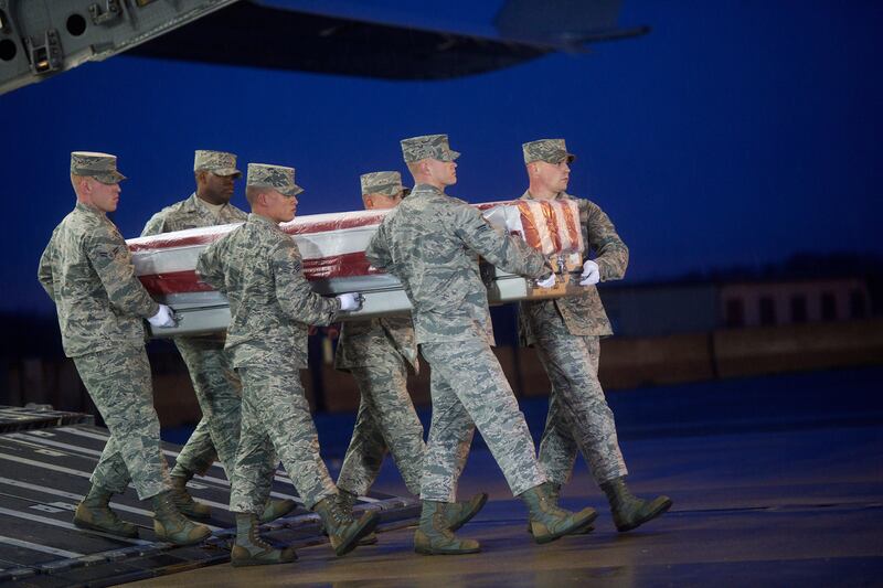 galleries/2015/12/23/staff-sgt-chester-j-mcbride-returns-home-photos/151223-youssef-dover2_xnn9qy