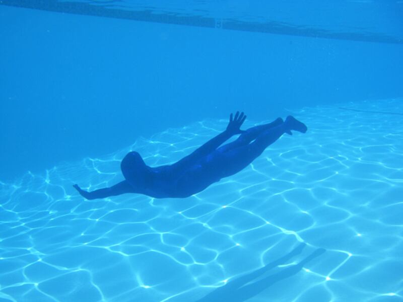 galleries/2010/02/23/zentai/zentai-10_lgl2a2