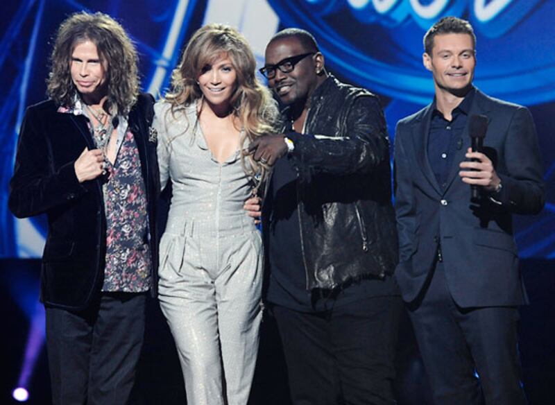 galleries/2010/12/08/year-in-music/year-in-music---american-idol_mtrngt