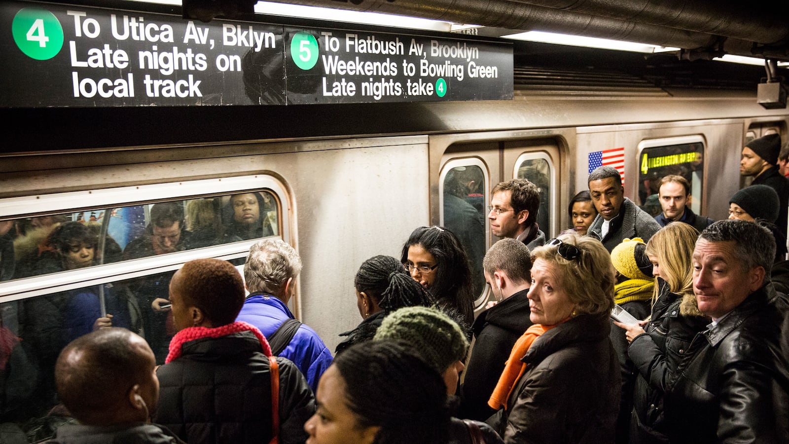 cheats/2014/09/25/u-s-iraq-wrong-about-isis-bombing-nyc/140925-subway-cheat_qx1szy