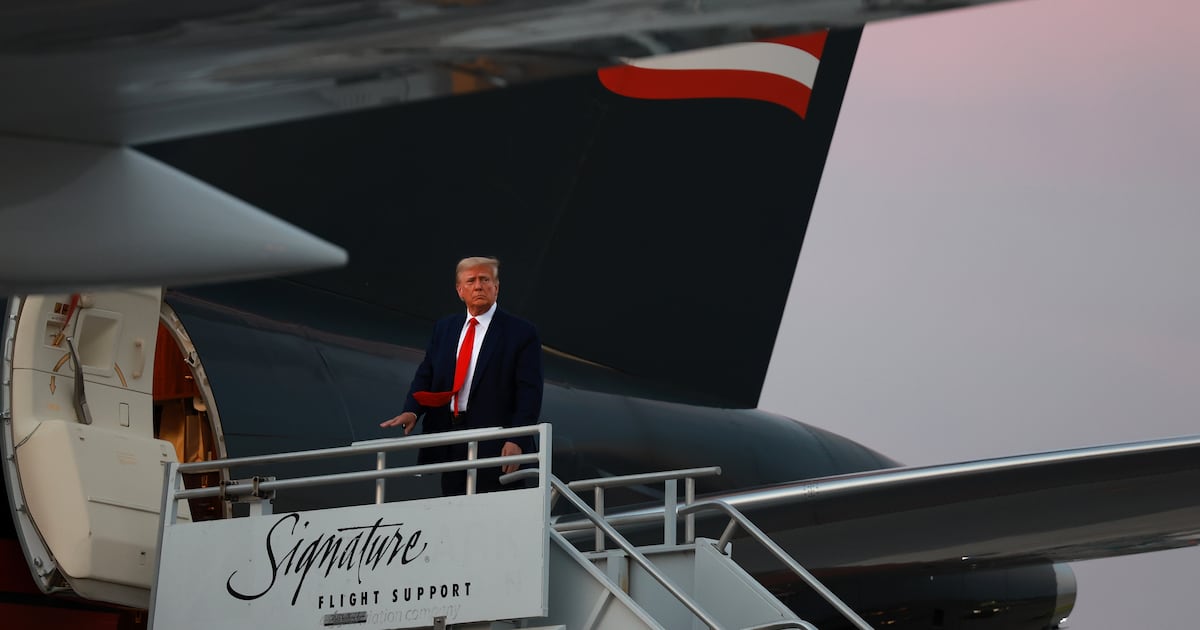 Even MAGA Is Up in Arms Over Trump’s ‘Flying Grift’ From Qatar