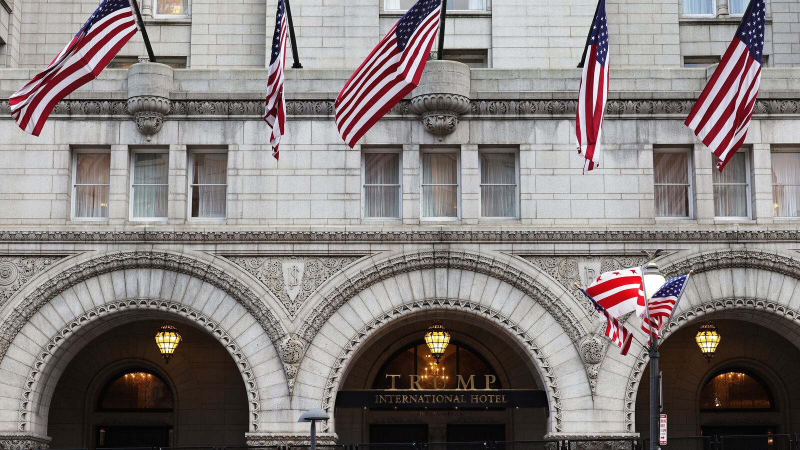 021921-trump-hotel-cheat_fimsy5