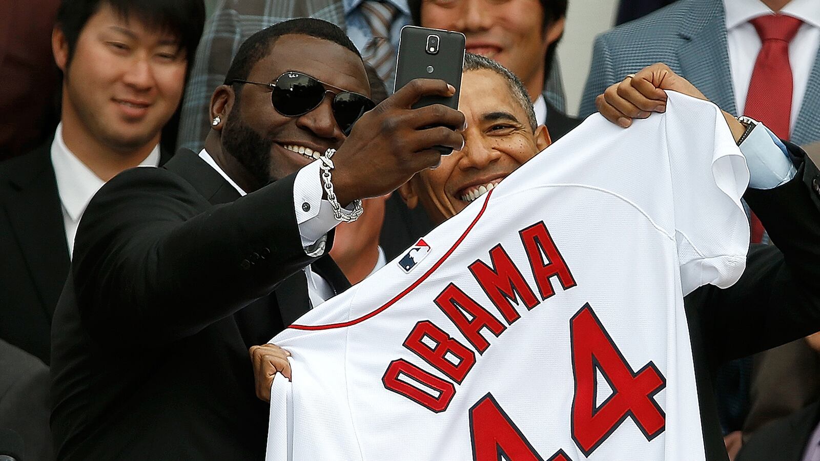 cheats/2014/04/03/white-house-slams-ortiz-samsung/140403-david-ortiz-cheat_ibxdyy