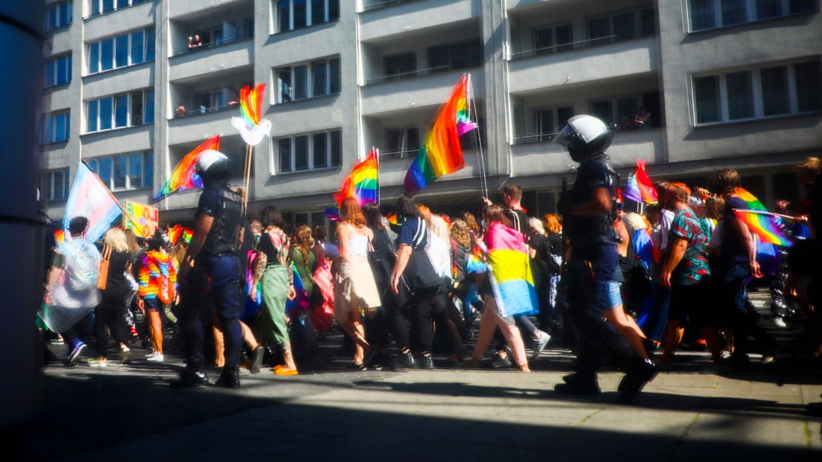 200930-heutlin-poland-lgbt-hero_jv1fw3