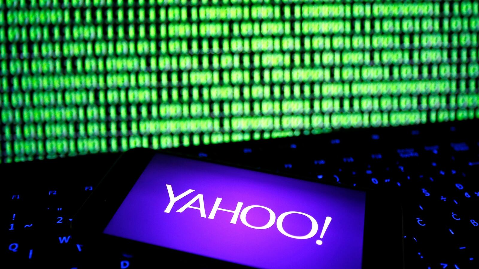 cheats/2017/03/14/report-indictments-to-be-announced-in-massive-yahoo-hack/170314-yahoo-breach-indictments-cheat_cm7uld