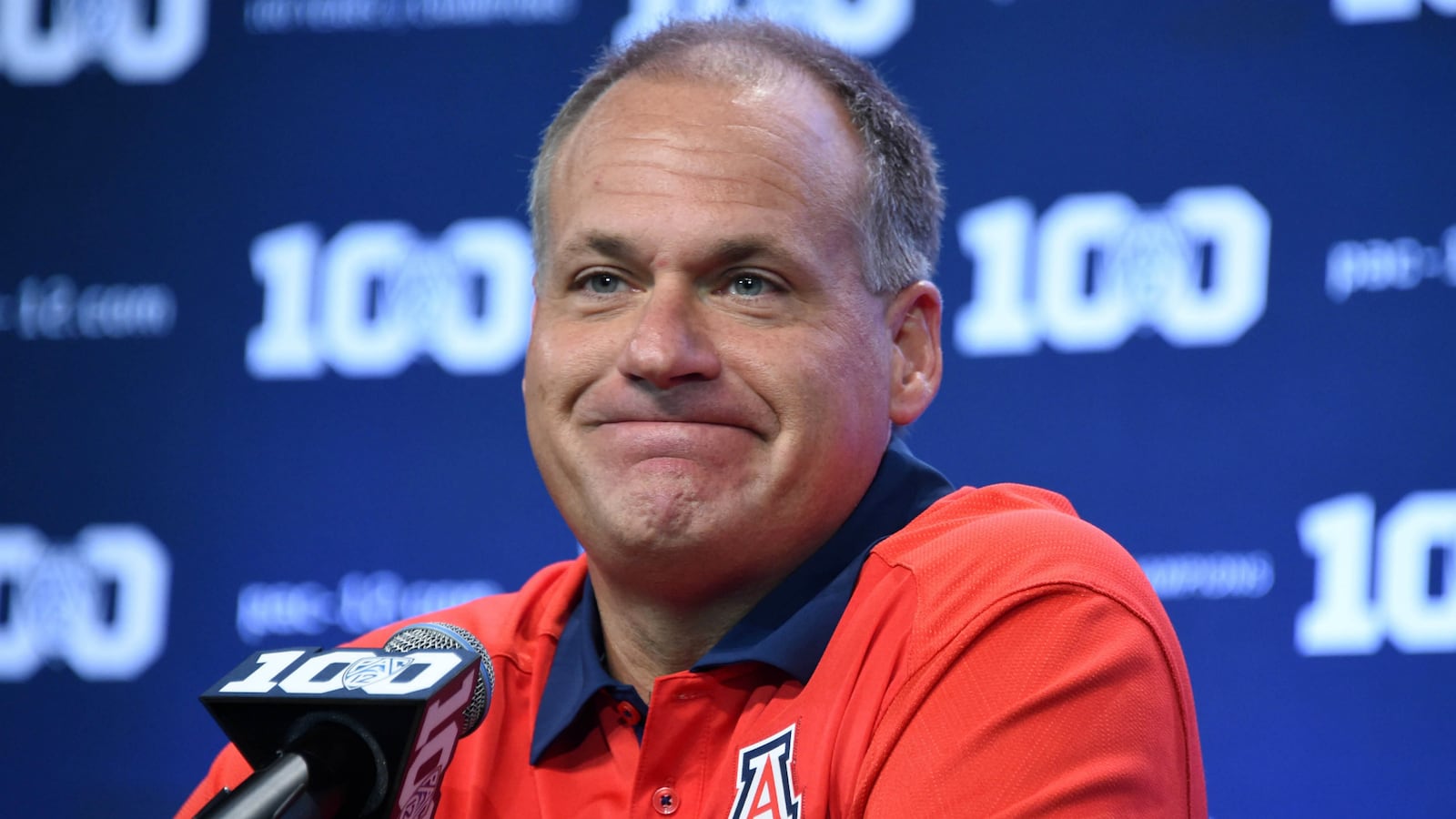 arizona-coach-rich-rodriguez_rnueh8
