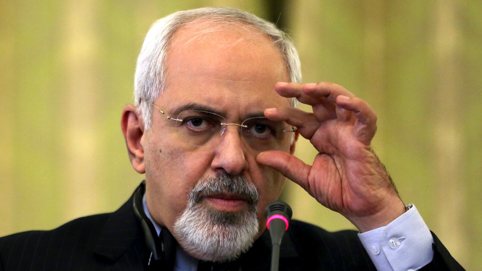 cheats/2013/12/27/iran-we-re-making-new-centrifuges/131227-iran-nuclear-cheat_omehyg