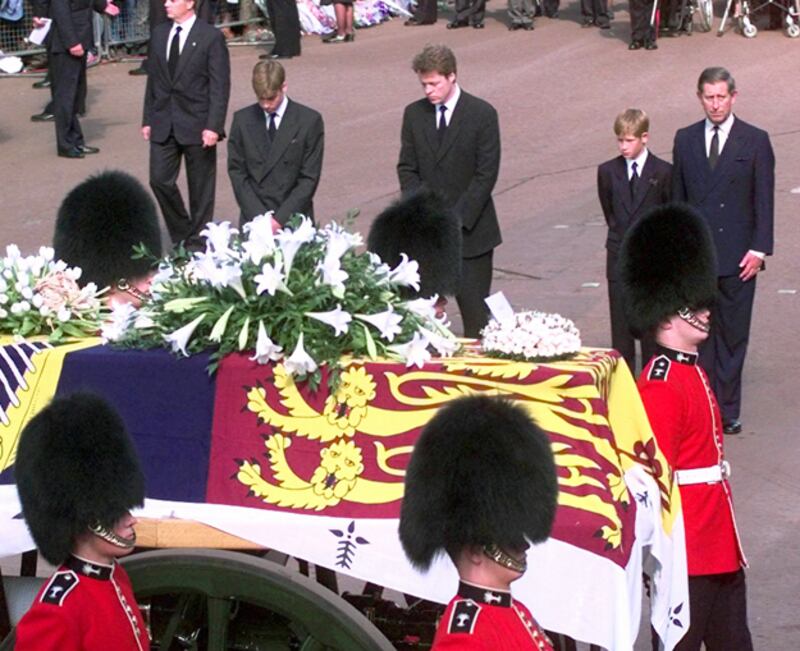 galleries/2010/11/17/prince-harry/prince-harry---12_ha8clx