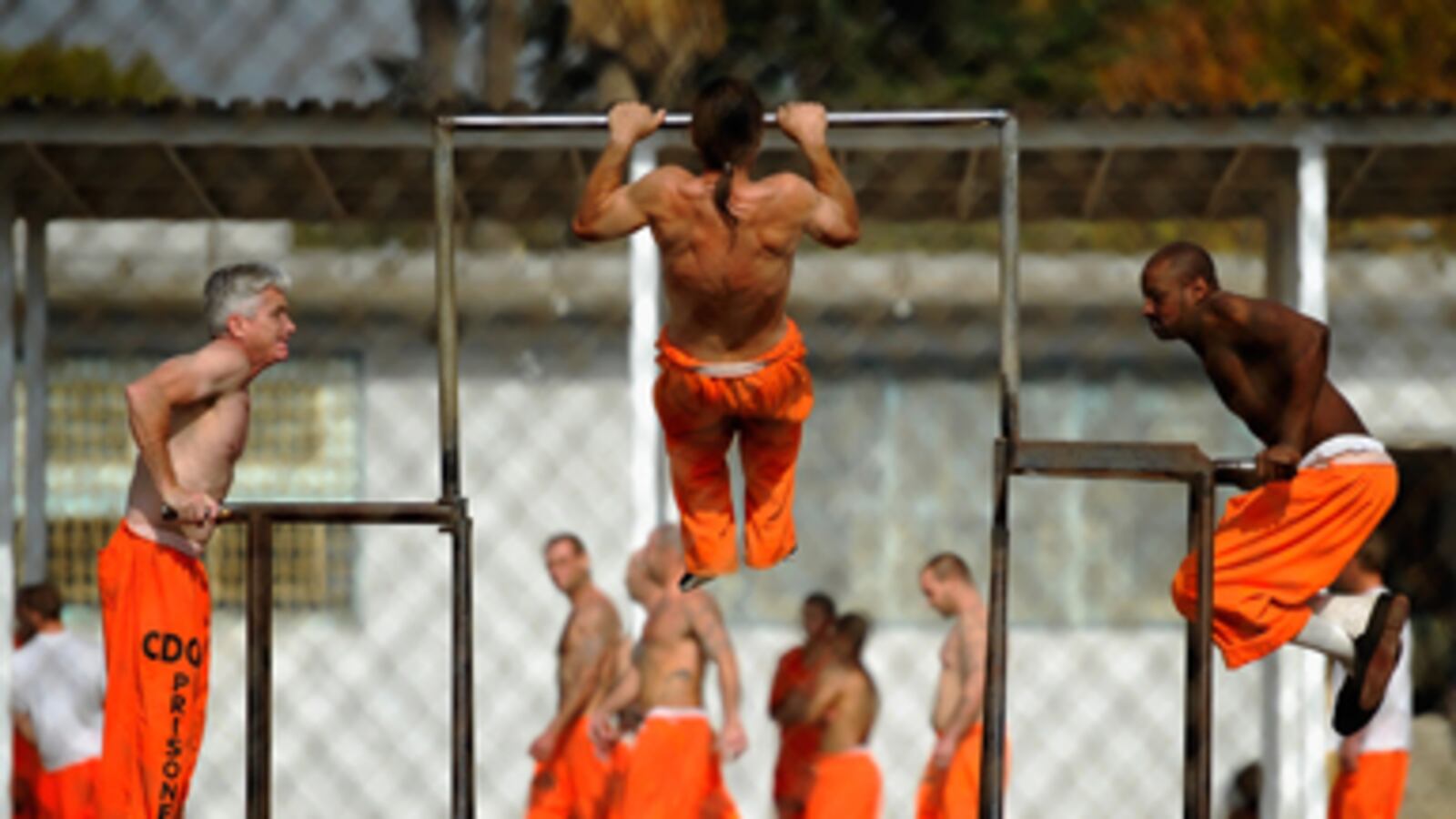 articles/2011/05/27/california-prisons-overcrowded-is-flogging-the-answer/frazier-california-prisons_184084_udkxpn