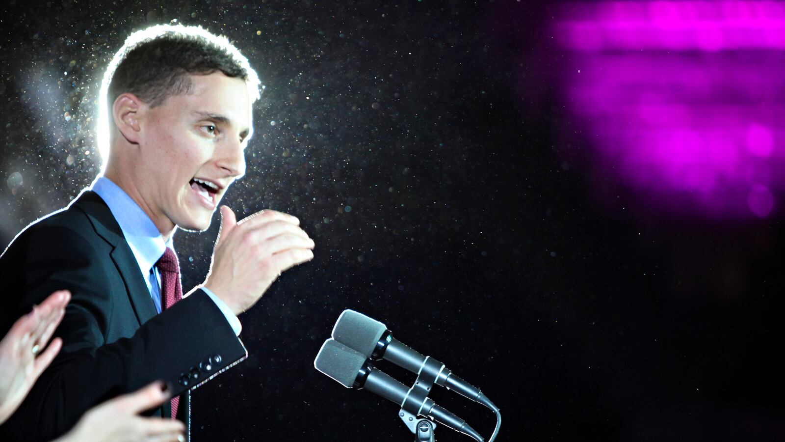 articles/2014/06/09/losing-a-senate-race-was-just-the-start-of-josh-mandel-s-bad-news/140609-jacobs-mandel-tease_za7ori