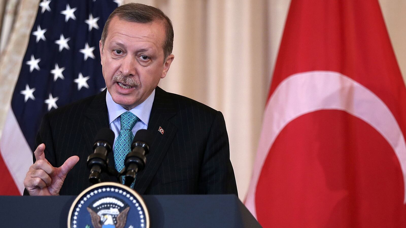 cheats/2013/06/16/erdogan-media-lying-about-protests/130616-erdogan-cheat_k0o3ne