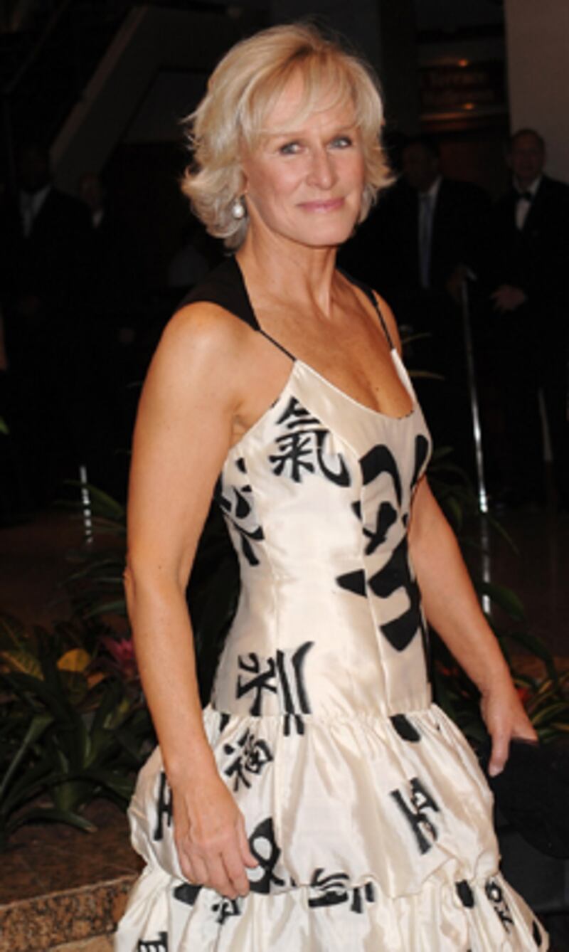 galleries/2009/05/10/white-house-correspondents-dinner/correspondence-dinner---glenn-close_pgdepi