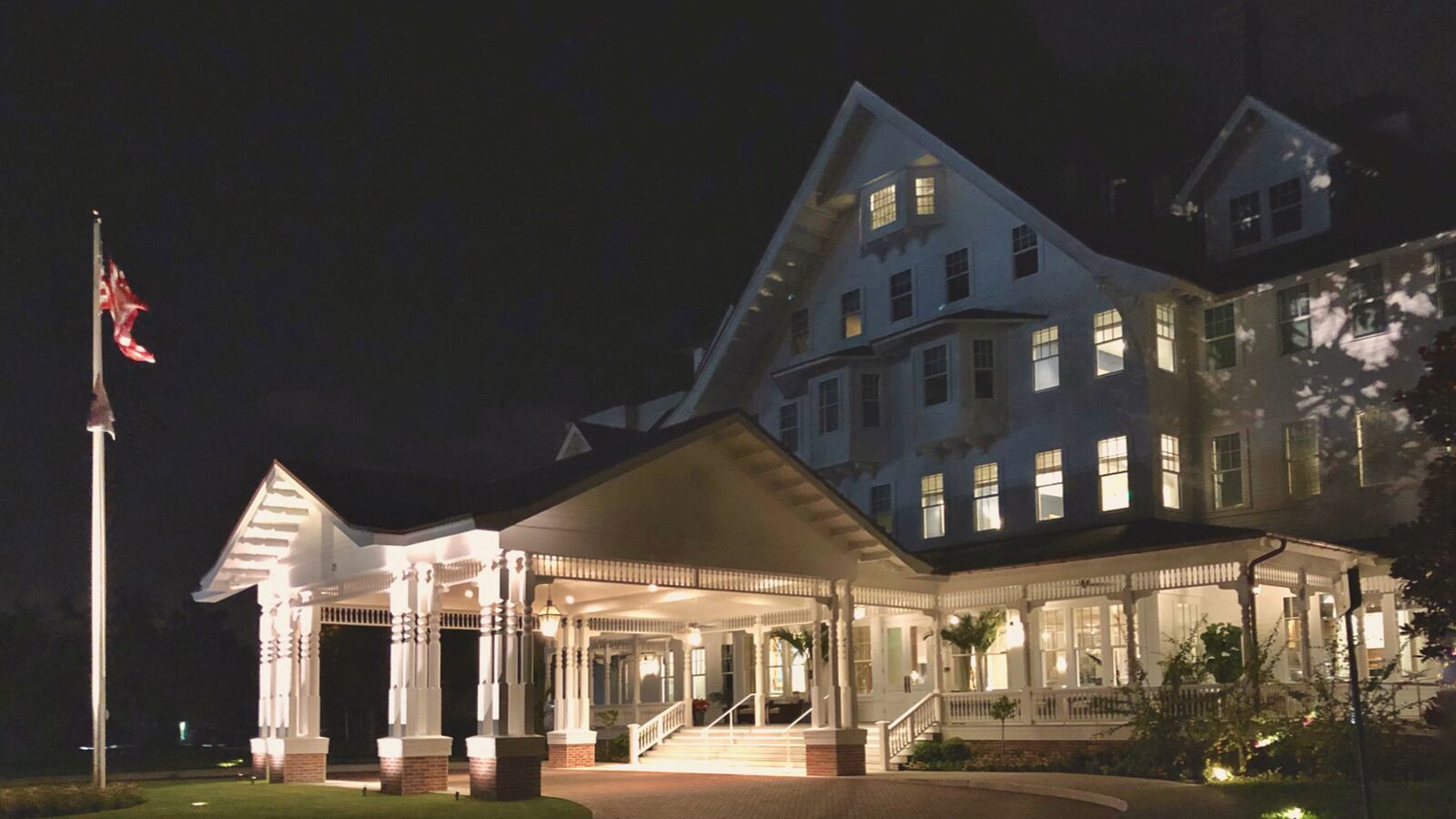 190818-jones-belleview-inn-hero_xwy9nm