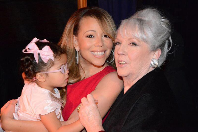 galleries/2013/06/09/mariah-carey-rihanna-more-celebrity-twitter-pictures-photos/130605-instagram-Mariah-Carey_lwglua
