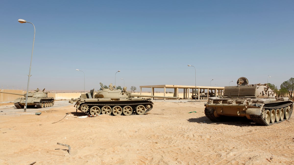 galleries/2011/07/24/bernard-henri-levi-libya/bernard-henri-levy-libya-02_qzczxw