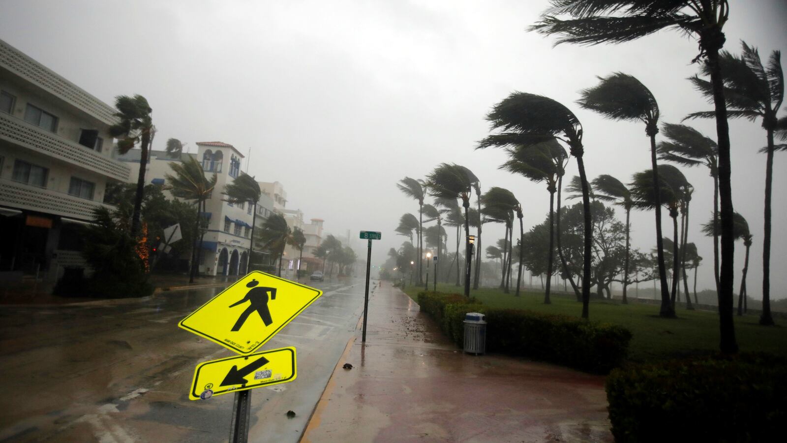 170910-irma-2-cheat_h6yiwz