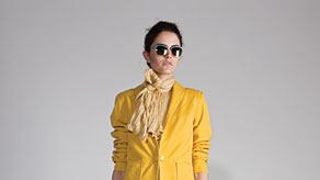 articles/2009/06/04/non-voyage/gould-simon-resort-wear---chris-benz_bvq1zm