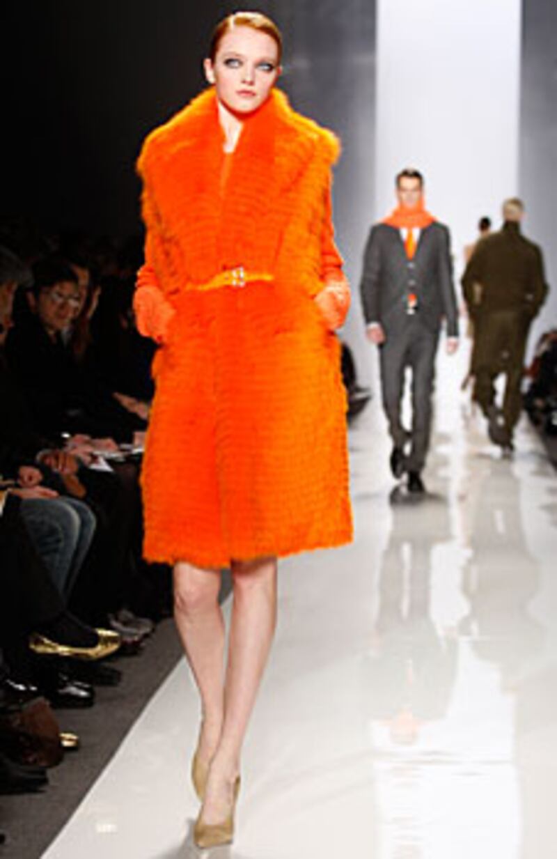 galleries/2009/02/18/neon/neon---michael-kors_gpddxe