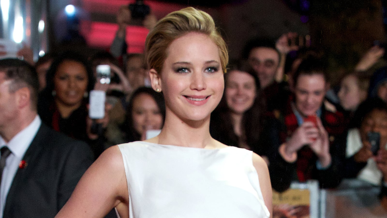 articles/2013/12/19/watch-jennifer-lawrence-tell-a-hilarious-story-about-butt-plugs-on-conan/131112-jennifer-lawrence-cheat_vbqjnx