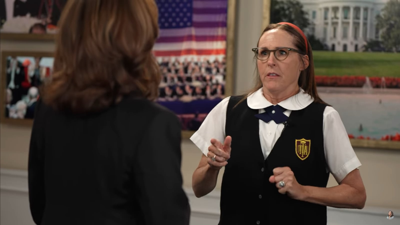Molly Shannon crashes Kamala Harris’ address to the Al Smith dinner in Washington as her famous “Saturday Night Live” recurring character Mary Katherine Gallagher.