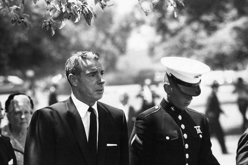 galleries/2012/05/31/marilyn-and-me-lawrence-schiller-s-photos-of-marilyn-monroe/schiller-marilyn-dimaggio_rdd7rv